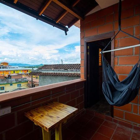 Hotel Le Chateau Guatapé Extérieur photo