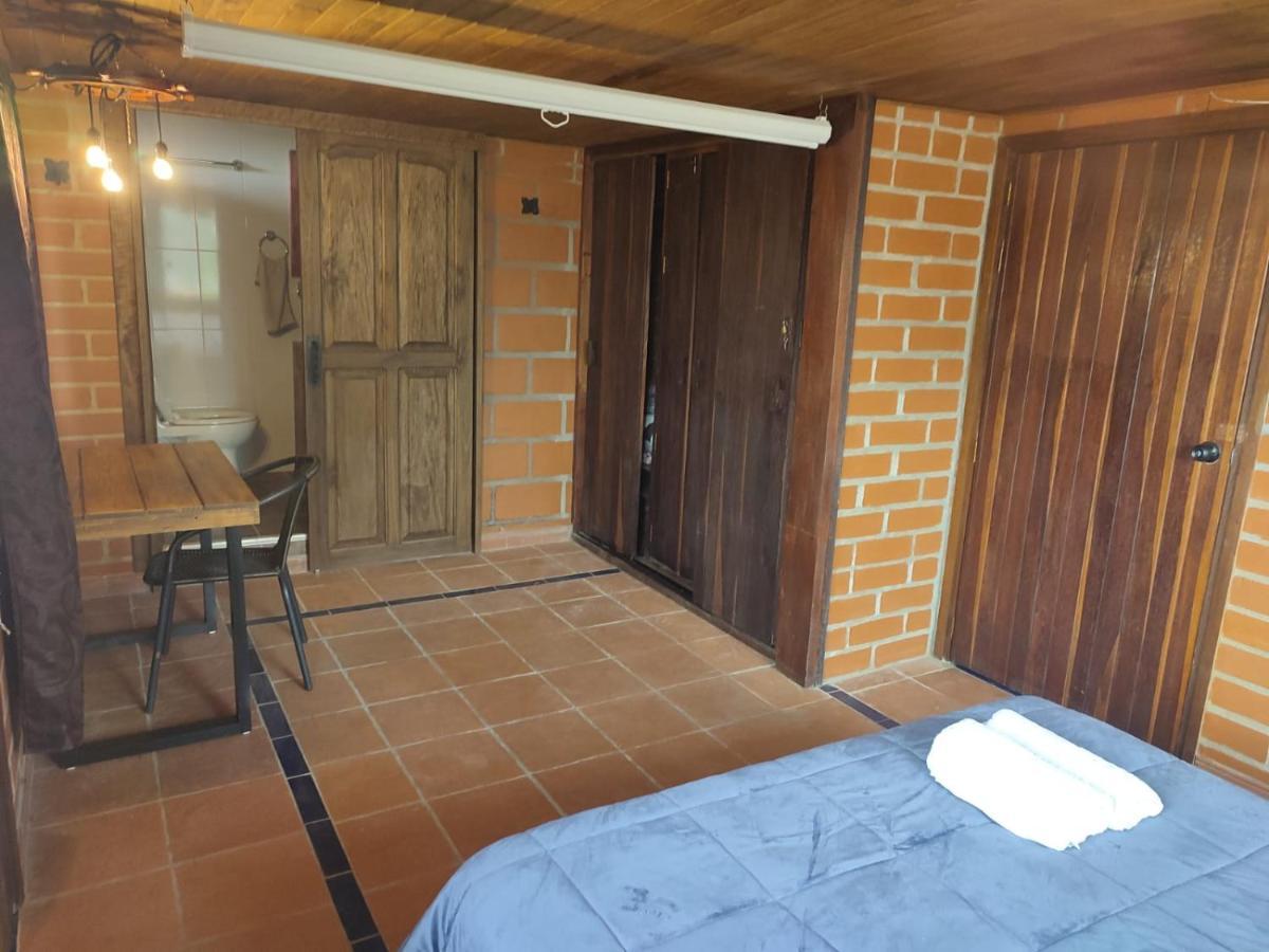 Hotel Le Chateau Guatapé Extérieur photo