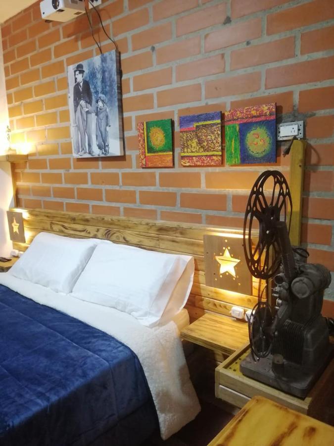 Hotel Le Chateau Guatapé Extérieur photo
