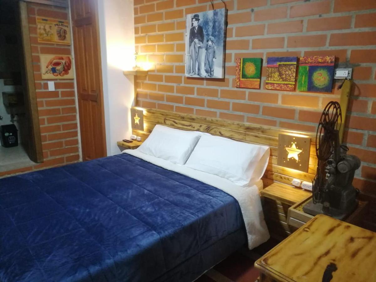 Hotel Le Chateau Guatapé Extérieur photo