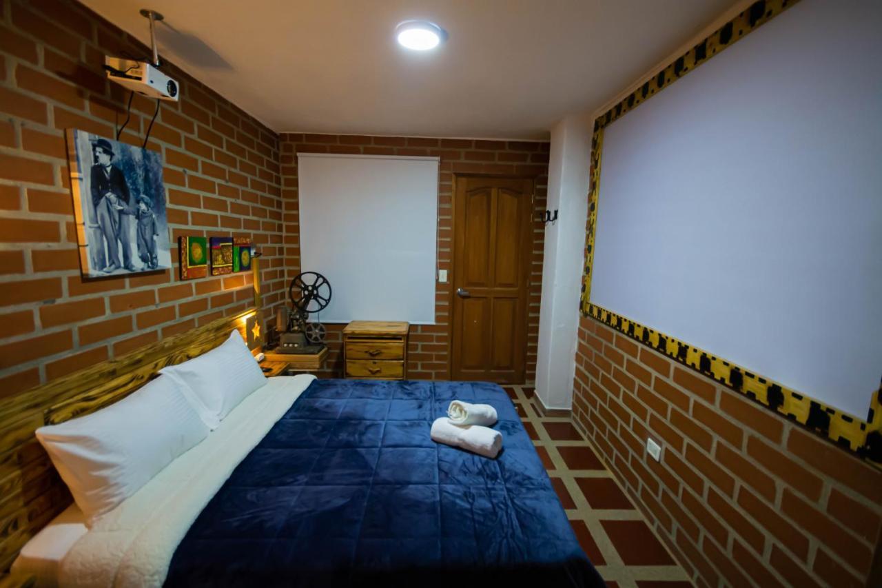 Hotel Le Chateau Guatapé Extérieur photo