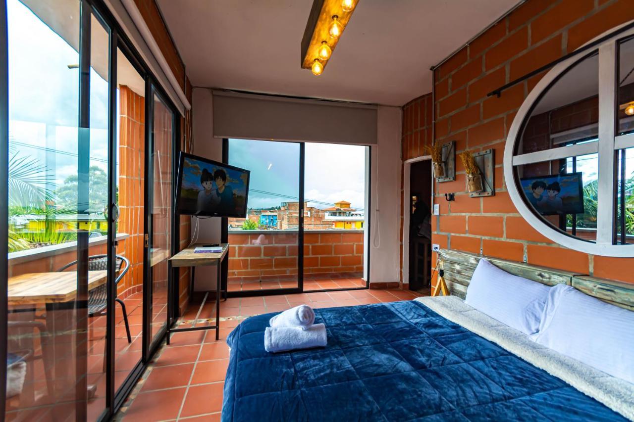 Hotel Le Chateau Guatapé Extérieur photo