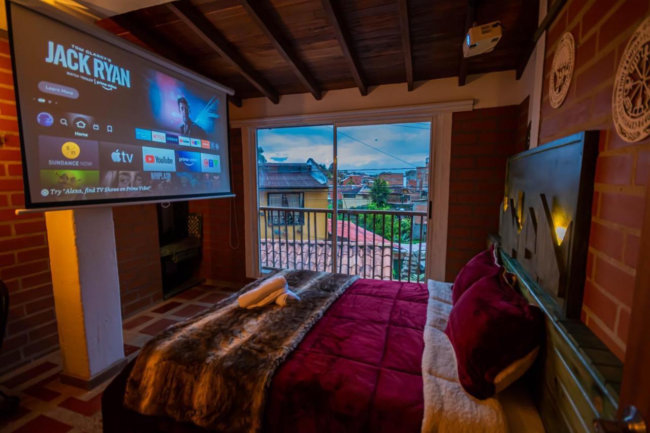 Hotel Le Chateau Guatapé Extérieur photo